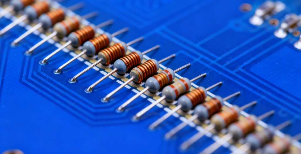 AI浪潮席卷无源元件行业 量价齐升带动产业复苏 (图3)